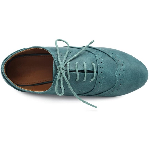 Women’s teal blue oxfords size 7.5 - Picture 3 of 8